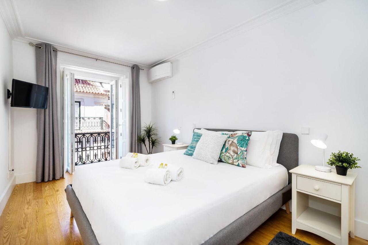 Stunning 2bdr In Chiado By Lovelystay Lissabon
